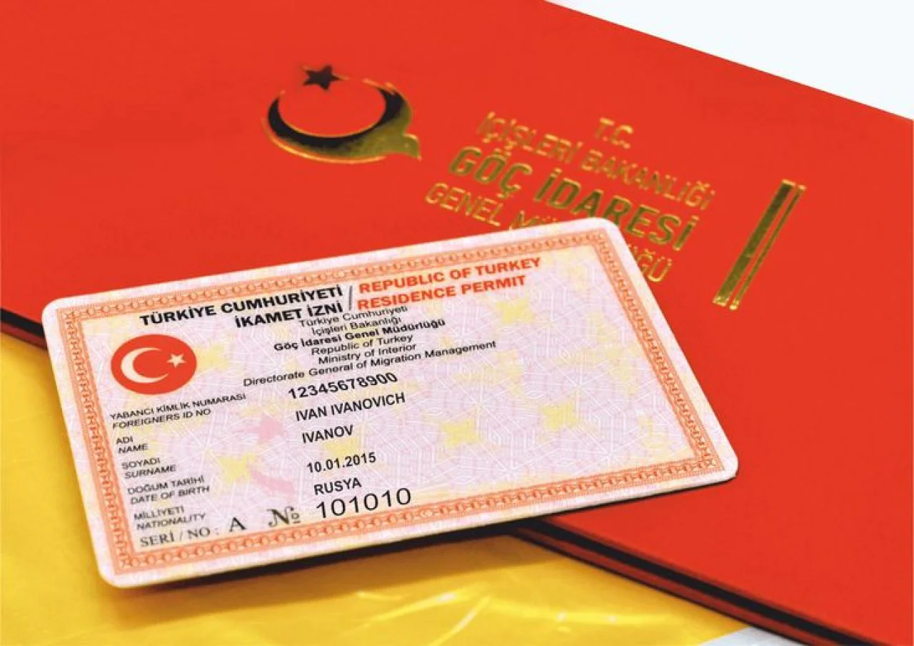 كلّ ما تحتاج معرفته عن أنواع رخص الإقامة في تركيا